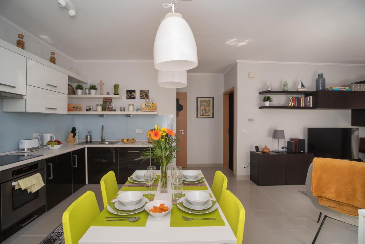 Sunny Home Near Bud With 2Br, Ac And Free Parking Вечийш Екстер'єр фото